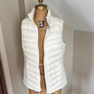 EMS Women's Cream Quilted Vest